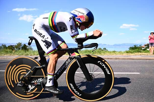 Tour de France 2026 Stage 16 THONON-LES-BAINS, FRANCE - JULY 21 : Evenepoel Remco (BEL) of Red Bull - BORA - Hansgrohe during stage 16 of the 113rd edition of Tour de France an UCI World Tour 2.UWT Individual Time Trial stage for Men Elite of 26 km with start in Evian-les-Bains and finish in Thonon-les-Bains on July 21, 2026 in Thonon-les-Bains, France, 21 07 2026 Thonon-les-Bains France  Copyright: xGvgx