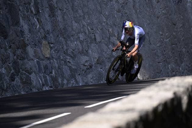 British Tom Pidcock of Pinarello Q36.5 Pro Cycling Team pictured during the stage 16 of the 2026 Tour de France cycling race, an individual Time Trial stage of 26km from Evian-les-Bains to Thonon-les-Bains, on Tuesday 21 July 2026. The 113th edition of the Tour de France starts on Saturday 4 July in Barcelona, Spain, and will finish in Paris, France on the 26th of July. JASPERxJACOBS  x181680369x