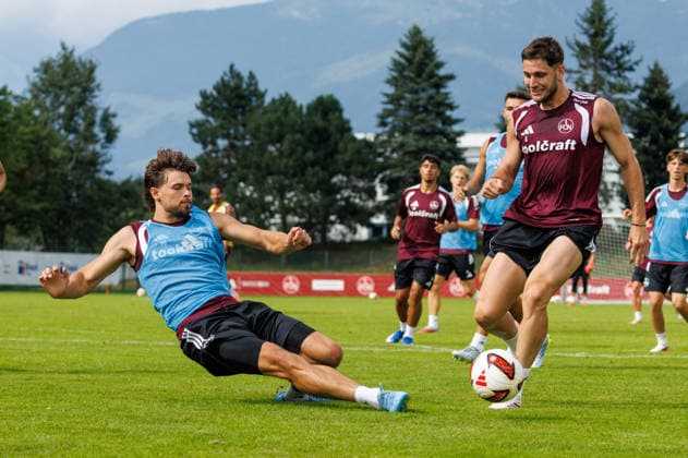 21.07.2026 - Fussball - 2. Fussball-Bundesliga - Saison 2026 2027 - 1. FC Nürnberg FCN Club - Trainingslager Sommer Sommertrainingslager Gais - Bruneck - Südtirol - Zink DaMa - xdaxmax - Fynn Otto (20, 1. FC Nürnberg FCN ) Styopa Mkrtchyan (5, 1. FC Nürnberg FCN ) *** July 21, 2026 Soccer 2 Soccer Bundesliga 2026–2027 Season 1 FC Nuremberg FCN Club Summer Training Camp Summer Training Camp in Gais, Brunico, South Tyrol Zink DaMa xdaxmax Fynn Otto 20, 1 FC Nuremberg FCN Styopa Mkrtchyan 5, 1 FC Nuremberg FCN