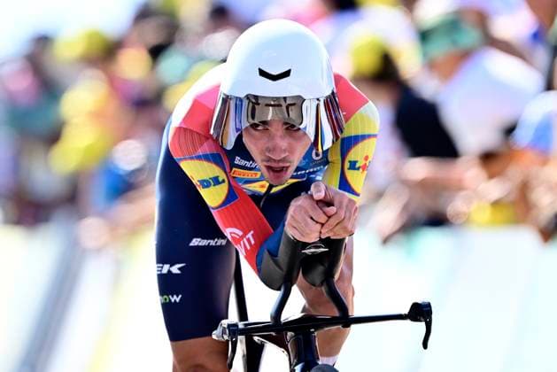 Tour de France 2026 Stage 16 THONON-LES-BAINS, FRANCE - JULY 21 : Ayuso Juan (ESP) of Lidl - Trek during stage 16 of the 113rd edition of Tour de France an UCI World Tour 2.UWT Individual Time Trial stage for Men Elite of 26 km with start in Evian-les-Bains and finish in Thonon-les-Bains on July 21, 2026 in Thonon-les-Bains, France, 21 07 2026 Thonon-les-Bains France  Copyright: xPeterxDexVoechtx