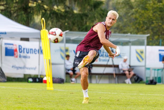 21.07.2026 - Fussball - 2. Fussball-Bundesliga - Saison 2026 2027 - 1. FC Nürnberg FCN Club - Trainingslager Sommer Sommertrainingslager Gais - Bruneck - Südtirol - Zink DaMa - xdaxmax - Sigurd Haugen ( 9, 1. FC Nürnberg FCN ) mit Torschuss *** July 21, 2026 Soccer 2 Bundesliga 2026–2027 Season 1 FC Nuremberg (FCN) Club Summer Training Camp Summer Training Camp in Gais, Brunico, South Tyrol Zink DaMa xdaxmax Sigurd Haugen 9, 1 FC Nuremberg (FCN) with a shot on goal