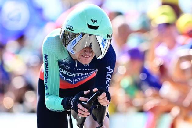 Tour de France 2026 Stage 16 THONON-LES-BAINS, FRANCE - JULY 21 : Seixas Paul (FRA) of Decathlon CMA CGM Team during stage 16 of the 113rd edition of Tour de France an UCI World Tour 2.UWT Individual Time Trial stage for Men Elite of 26 km with start in Evian-les-Bains and finish in Thonon-les-Bains on July 21, 2026 in Thonon-les-Bains, France, 21 07 2026 Thonon-les-Bains France  Copyright: xPeterxDexVoechtx