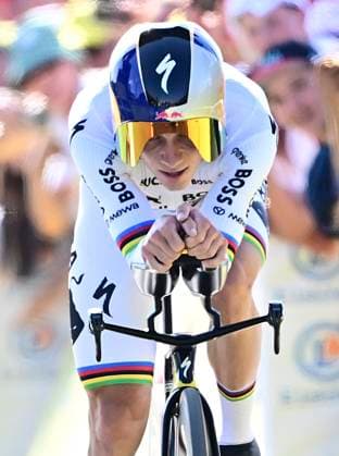 Tour de France 2026 Stage 16 THONON-LES-BAINS, FRANCE - JULY 21 : Evenepoel Remco (BEL) of Red Bull - BORA - Hansgrohe during stage 16 of the 113rd edition of Tour de France an UCI World Tour 2.UWT Individual Time Trial stage for Men Elite of 26 km with start in Evian-les-Bains and finish in Thonon-les-Bains on July 21, 2026 in Thonon-les-Bains, France, 21 07 2026 Thonon-les-Bains France  Copyright: xPeterxDexVoechtx