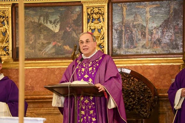 News - Funerali Osvaldo Bagnoli il Vescovo Domeico Pompili douring Funerali Osvaldo Bagnoli, Basilica di San Zeno Verona, Italy, on July 21, 2026. Verona Basilica di San Zeno Italy Copyright: xDavidexCasentinix xLiveMediax 0862306894st