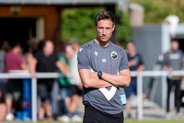 Kevin Stotz (Trainer, Cheftrainer, SVS), Einzelbild, Einzelfoto, Aktion, Action, 21.07.2026, Eppelheim (Deutschland), Fussball, Testspiel, ASV Eppelheim - SV Sandhausen *** Kevin Stotz, Coach, Head Coach, SVS, Single Frame, Single Photo, Action, July 21, 2026, Eppelheim, Germany, Soccer, Friendly Match, ASV Eppelheim vs. SV Sandhausen xozx