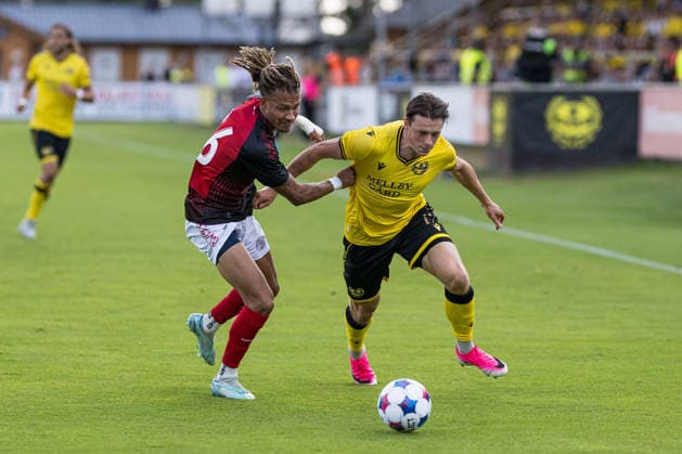 260721 Julliani Eersteling of Lincoln Red Imps and Elliot Stroud of Mjällby during the UEFA Champions League qualifying match between Mjällby and Lincoln Red Imps on July 21, 2026 in Hällevik. Photo: Christoffer Borg Mattisson BILDBYRAN COP 261 CB0541 fotboll football soccer fotball uefa champions league champions league mjällby lincoln red imps bbeng *** July 21, 2026: Julliani Eersteling of the Lincoln Red Imps and Elliot Stroud of Mjällby during the UEFA Champions League qualifying match between Mjällby and the Lincoln Red Imps on July 21, 2026 in Hällevik. Photo by Christoffer Borg Mattisson, BILDBYRAN COP 261 CB0541 soccer football fotball UEFA Champions League Champions League Mjällby Lincoln Red Imps bbeng  Copyright: CHRISTOFFERxBORGxMATTISSON BB260721CB040