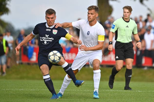 Florian NIEDRELECHNER (TSV 1860 Muenchen), Aktion,Zweikampf. Fussball Landespokal Bayern 1.Spieltag SV Eintracht Berglern - TSV 1860 Muenchen am 21.07.2026. Â *** Florian NIEDRELECHNER, TSV 1860 Munich; Action, Tackle; Bavarian State Cup, Matchday 1: SV Eintracht Berglern vs. TSV 1860 Munich on July 21, 2026 Â