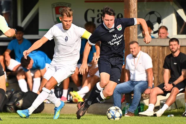 Florian NIEDRELECHNER (TSV 1860 Muenchen), Aktion,Zweikampf. Fussball Landespokal Bayern 1.Spieltag SV Eintracht Berglern - TSV 1860 Muenchen am 21.07.2026. *** Florian NIEDRELECHNER, TSV 1860 Munich; Action, Tackle; Bavarian State Cup, Matchday 1: SV Eintracht Berglern vs. TSV 1860 Munich on July 21, 2026