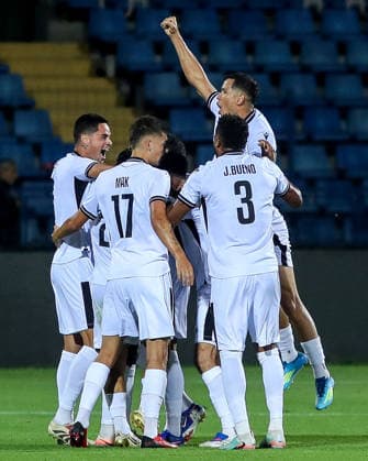 UEFA Champions League Second Qualifying Round First Leg, Vazgen Sargsyan Republican Stadium, Yerevan, Armenia 21 7 2026 Ararat Armenia vs Shamrock Rovers Ararat Armenia™s Zidane Banjaqui celebrates with team mates after he scores his sides 2nd goal of the match Zidane Banjaqui celebrates with team mates after he scores his sides 2nd goal of the match 21 7 2026  Copyright: xx AG6I0671A