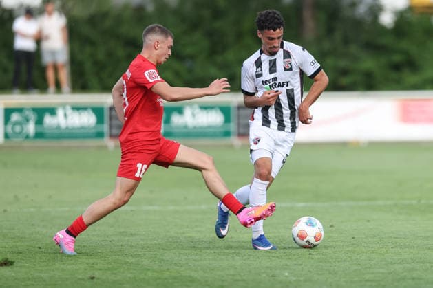 Toto-Pokal - VfB Forstinning - FC Ingolstadt 04; Davide Sekulovic (33, FCI) (18) Novakovic, Aleksandar Toto Pokal - FC Ingolstadt 04 VfB Forstinning Saison 2026 2027 *** Toto Cup: VfB Forstinning vs. FC Ingolstadt 04 – Davide Sekulovic (33), FCI (18) Novakovic, Aleksandar; Toto Cup: FC Ingolstadt 04 vs. VfB Forstinning – 2026–2027 Season