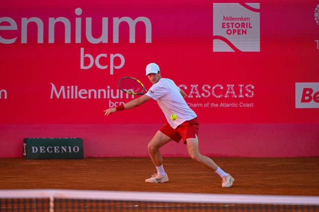 July 21, 2026, Lisbon, Lisbon, Portugal: BOTIC VAN DE ZANDSCHULP in action during the Round of 32 at the Millennium Estoril Open ATP, Tennis Herren tennis tournament at Clube de Tenis do Estoril. Lisbon Portugal - ZUMAr238 20260721_zip_r238_083 Copyright: xRicardoxRochax