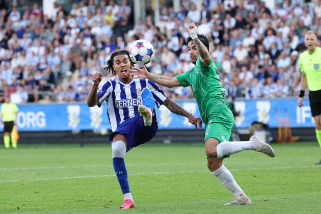 Göteborg s Sebastian Clemmensen and Levadia s Joao Pedro during the Uefa Conference League second qualifying round, 1st leg, football match between IFK Göteborg and FCI Levadia Tallin at Gamla Ullevi in Gothenburg, Sweden, July 21, 2026. GÖTEBORG SWEDEN x9200x *** Gothenburg s Sebastian Clemmensen and Levadia s Joao Pedro during the UEFA Conference League second qualifying round, first leg, soccer match between IFK Gothenburg and FCI Levadia Tallinn at Gamla Ullevi in Gothenburg, Sweden, July 21, 2026, GOTHENBURG, SWEDEN x9200x  Copyright: xAdamxIhse TTx CONFERENCE LEAGUE QUALIFYING GÖTEBORG-LEVADIA
