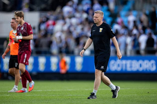 260721 Coach Stefan Billborn of IFK Göteborg looks dejected after the UEFA Conference League qualification match between IFK Göteborg and Tallinna FCI Levadia on July 21, 2026 in Göteborg. Photo: Michael Erichsen BILDBYRAN COP 89 MI1000 fotboll football soccer fotball uefa conference league conference league kval qualifying round qualification ifk göteborg tallinna fci levadia bbeng depp *** July 21, 2026: Coach Stefan Billborn of IFK Göteborg looks dejected after the UEFA Conference League qualifying match between IFK Göteborg and Tallinna FCI Levadia on July 21, 2026 in Gothenburg. Photo by Michael Erichsen. BILDBYRAN COP 89 MI1000 soccer football fotball UEFA Conference League Conference League qualifiers qualifying round qualification IFK Göteborg Tallinna FCI Levadia bbeng depp  Copyright: MICHAELxERICHSEN BB260721MI050