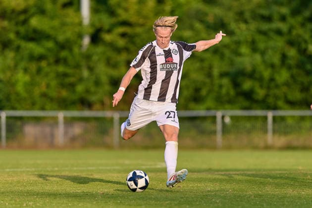 Portrait, Portraet, Freisteller Torschuss Vico Meien (VfR Aalen, 27) GER, VfR Aalen vs. SG Sonnenhof Grossaspach, Fussball, Freundschaftsspiel, Herren, 21.07.2026 GER, VfR Aalen vs. SG Sonnenhof Grossaspach, Fussball, Freundschaftsspiel, Herren, 21.07.2026 Aalen *** Portrait, Close-up of Vico Meien (VfR Aalen) Taking a Shot on Goal, 27 GER, VfR Aalen vs. SG Sonnenhof Grossaspach, Soccer, Friendly Match, Men s, July 21, 2026 GER, VfR Aalen vs. SG Sonnenhof Grossaspach, soccer, friendly match, men s, July 21, 2026 Aalen Copyright: xEibner-Pressefoto GeraldxOelze-dexStoppanyx EP_ODS
