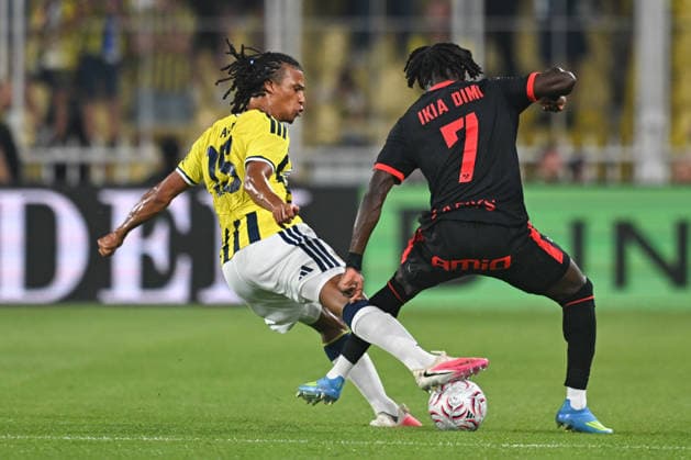 Fenerbahce v Gornik Zabrze - UEFA Champions League Second Qualifying Round ISTANBUL, TURKIYE - JULY 21: Nathan Ake (15) of Fenerbahce in action against Yvan Ikia Dimi (7) of Gornik Zabrze during the UEFA Champions League second qualifying round first-leg match between Fenerbahce and Gornik Zabrze at Chobani Stadium in Istanbul, Turkiye, on July 21, 2026. Celal Gunes Anadolu Istanbul Turkey. Editorial use only. Please get in touch for any other usage.  Copyright: x2026xAnadoluxCelalxGunesx