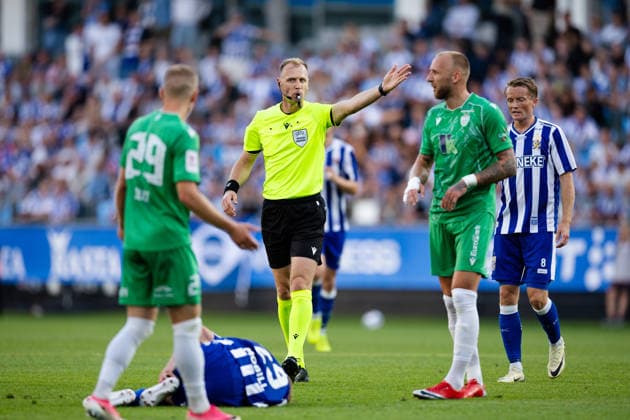 260721 Referee Dmytro Panchyshyn during the UEFA Conference League qualification match between IFK Göteborg and Tallinna FCI Levadia on July 21, 2026 in Göteborg. Photo: Michael Erichsen BILDBYRAN COP 89 MI1000 bbeng conference league football fotball fotboll ifk göteborg kval qualification qualifying round soccer tallinna fci levadia uefa conference league *** July 21, 2026: Referee Dmytro Panchyshyn during the UEFA Conference League qualifying match between IFK Göteborg and Tallinna FCI Levadia on July 21, 2026 in Gothenburg. Photo by Michael Erichsen. BILDBYRAN COP 89 MI1000 bbeng conference league football soccer IFK Göteborg qualifiers qualification qualifying round Tallinna FCI Levadia UEFA Conference League  Copyright: MICHAELxERICHSEN BB260721MI070