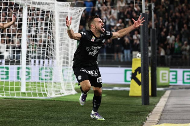SOCCER - UEFA CL, Sturm vs Hearts GRAZ,AUSTRIA,21.JUL.26 - SOCCER - UEFA Champions League, qualification, SK Sturm Graz vs Heart of Midlothian FC. Image shows the rejoicing of Juergen Heil (Sturm).  GEPAxpictures xChrisxBauer