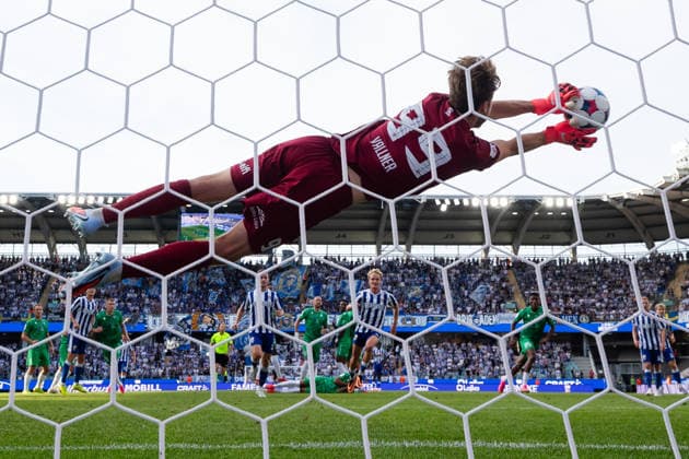 260721 Goalkeeper Karl Vallner of Tallinna FCI Levadia with a save during the UEFA Conference League qualification match between IFK Göteborg and Tallinna FCI Levadia on July 21, 2026 in Göteborg. Photo: Michael Erichsen BILDBYRAN COP 89 MI1000 fotboll football soccer fotball uefa conference league conference league kval qualifying round qualification ifk göteborg tallinna fci levadia bbeng *** July 21, 2026: Goalkeeper Karl Vallner of Tallinna FCI Levadia makes a save during the UEFA Conference League qualifying match between IFK Göteborg and Tallinna FCI Levadia on July 21, 2026 in Gothenburg. Photo by Michael Erichsen. BILDBYRAN COP 89 MI1000 soccer football fotball UEFA Conference League Conference League qualifiers qualifying round qualification IFK Göteborg Tallinna FCI Levadia bbeng  Copyright: MICHAELxERICHSEN BB260721MI088
