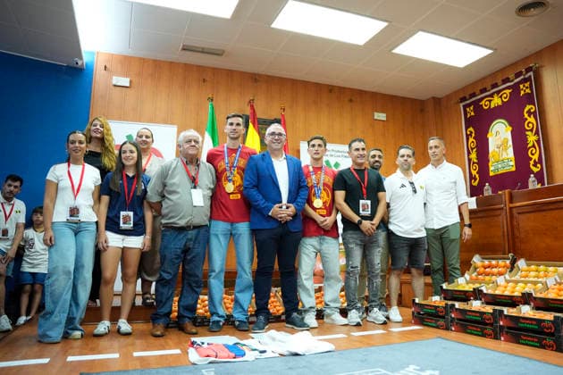 July 21, 2026, Sevilla, Sevilla, Spain: Fabian Ruiz and Gavi receive tribute in their town, Los Palacios, after winning the FIFA World Championship, WM, Weltmeisterschaft with Spain Team, on July 21, 2026 in Los Palacios, Sevilla, Spain. Sevilla Spain - ZUMAa181 20260721_zaa_a181_056 Copyright: xJoaquoÂ­NxCorcherox
