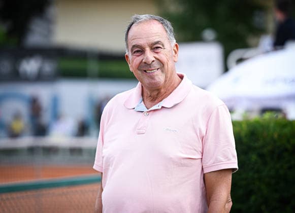 Tennis Frauen World Tennis AHG BMW Cup Bildechingen 2026 21.07.2026 Turnierdirektor Thomas Buerkle *** Women s Tennis World Tennis AHG BMW Cup Bildechingen 2026 July 21, 2026 Tournament Director Thomas Buerkle