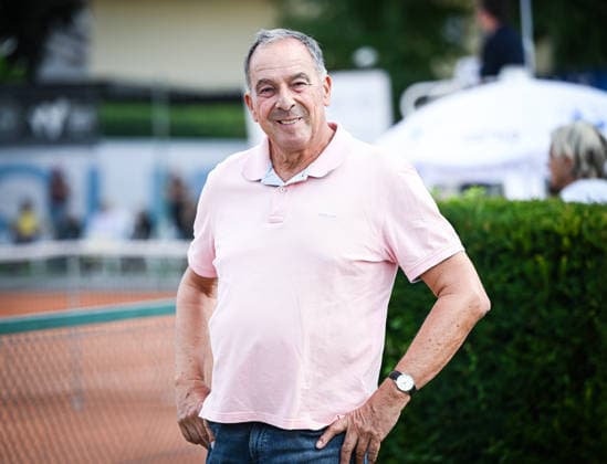 Tennis Frauen World Tennis AHG BMW Cup Bildechingen 2026 21.07.2026 Turnierdirektor Thomas Buerkle *** Women s Tennis World Tennis AHG BMW Cup Bildechingen 2026 July 21, 2026 Tournament Director Thomas Buerkle