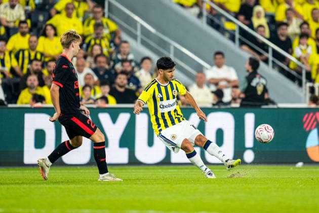 Fenerbahce SK v Gornik Zabrze - UEFA Champions League 2026 27 Second Qualifying Round First Leg Marco Asensio of Fenerbahce is in action during the UEFA Champions League 2026 27 second qualifying round first leg match between Fenerbahce SK and Gornik Zabrze at Fenerbahce Sukru Saracoglu Spor Kompleksi in Istanbul, Turkey, on July 21, 2026. Istanbul Istanbul Turkey  Copyright: xYagizxGurtugx originalFilename:gurtug-fenerbah260721_npdXX.jpg