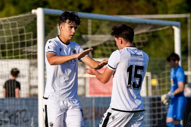 v.li.: Torschütze Luka Vukoja (SVS, 16), Malik Yildiz (SVS, 15), Spieler vom SV Sandhausen (SVS), jubeln über das Tor zum 0:4, Jubel, Torjubel, Torerfolg, celebrate the goal, goal, celebration, jubelt ueber das Tor, Freuen, Freude, freut sich, optimistisch, positiv, Spielszene, Highlight, Action, Aktion, 21.07.2026, Eppelheim (Deutschland), Fussball, Testspiel, ASV Eppelheim - SV Sandhausen, 21.07.2026, Eppelheim (Deutschland), Fussball, Testspiel, ASV Eppelheim - SV Sandhausen, DFB DFL REGULATIONS PROHIBIT ANY USE OF PHOTOGRAPHS AS IMAGE SEQUENCES AND OR QUASI-VIDEO. *** From left: Goal scorer Luka Vukoja (SVS), 16, Malik Yildiz (SVS), 15, and a player from SV Sandhausen (SVS) celebrate the goal that made the score 0–4, Celebration, Goal celebration, Goal scored, celebrating the goal, goal, celebration, celebrating the goal, Rejoicing, Joy, happy, optimistic, positive, Game scene, Highlight, Action, 21 07 2026, Eppelheim, Germany, soccer, friendly match, ASV Eppelheim vs. SV Sandhausen, July 21, 2026, Eppelheim, Germany, soccer, friendly match, ASV Eppelheim vs. SV Sandhausen, DFB and DFL regulations prohibit any use of photographs as image sequences and or quasi-video xozx