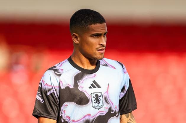 Joao Gomes of Aston Villa. Walsall v Aston Villa, Pre Season Friendly, Football, Pallet-Track Bescot Stadium, Walsall, UK - 21 Jul 2026Walsall Pallet-Track Bescot Stadium United Kingdom EDITORIAL USE ONLY No use with unauthorised audio, video, data, fixture lists, club league logos or live services. Online in-match use limited to 120 images, no video emulation. No use in betting, games or single club league player publications.  Copyright: xRyanxBrowne Shutterstockx 16999236cf