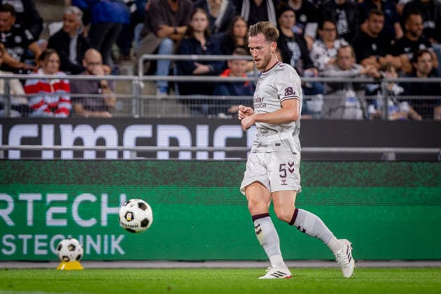 STURM GRAZ - HEARTS Jamie McCart of Hearts during the first leg of second qualifying round of UEFA Champions League football match between Sturm Graz and Heart of Midlothian FC at the Merkur Arena (Stadion Graz Liebenau). Graz, Austria, July 21, 2026. Photo by Branislav Racko Copyright: xx 080A1802