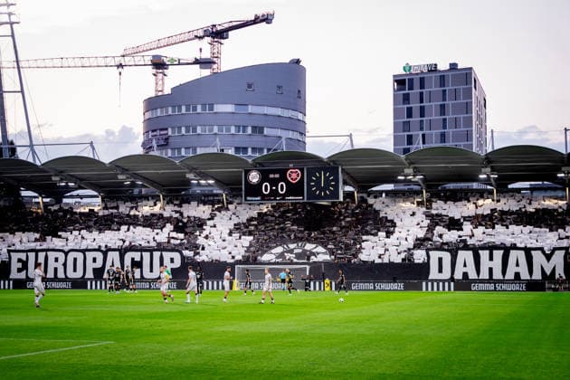 STURM GRAZ - HEARTS Fans of Sturm during the first leg of second qualifying round of UEFA Champions League football match between Sturm Graz and Heart of Midlothian FC at the Merkur Arena (Stadion Graz Liebenau). Graz, Austria, July 21, 2026. Photo by Branislav Racko Copyright: xx _BRR6265