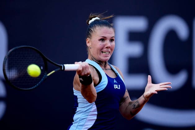 MSC Hamburg Ladies Open - Day 2 First seed Oleksandra Oliynykova of Ukraine plays against Nastasja Schunk of Germany during their round of 32 match at the 2026 MSC Hamburg Ladies Open Women s tennis tournament at Am Rothenbaum in Hamburg, Germany. Hamburg Hamburg Germany  Copyright: xOwenxHammondx originalFilename:hammond-2026msch260721_npzBz.jpg