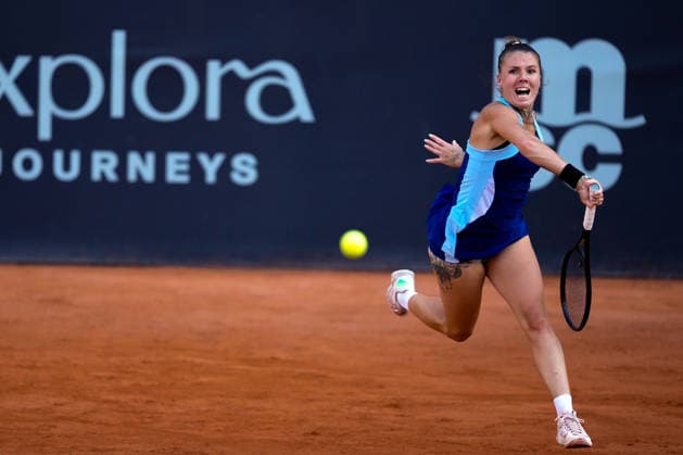 MSC Hamburg Ladies Open - Day 2 First seed Oleksandra Oliynykova of Ukraine plays against Nastasja Schunk of Germany during their round of 32 match at the 2026 MSC Hamburg Ladies Open Women s tennis tournament at Am Rothenbaum in Hamburg, Germany. Hamburg Hamburg Germany  Copyright: xOwenxHammondx originalFilename:hammond-2026msch260721_npH1C.jpg