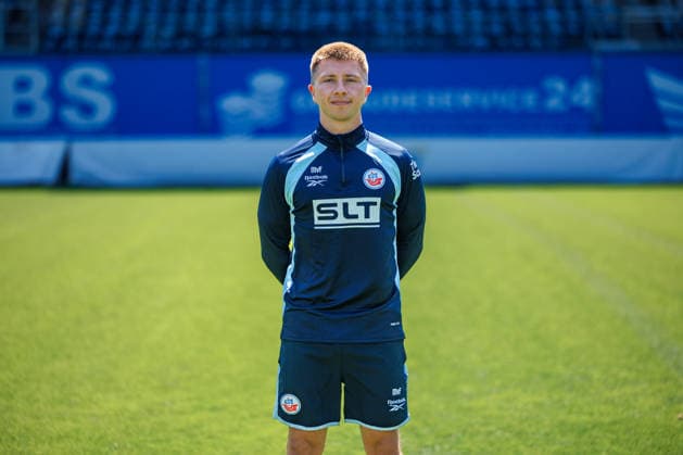 Physiotherapeut Max von Fritschen ; FC Hansa Rostock ; 3.Liga, Porträttermin 2026 2027 Rostock Ostseestadion Mecklenburg - Vorpommern Deutschland *** Physical Therapist Max von Fritschen, FC Hansa Rostock (3rd Division), Profile Session 2026–2027, Rostock Ostseestadion, Mecklenburg-Western Pomerania, Germany