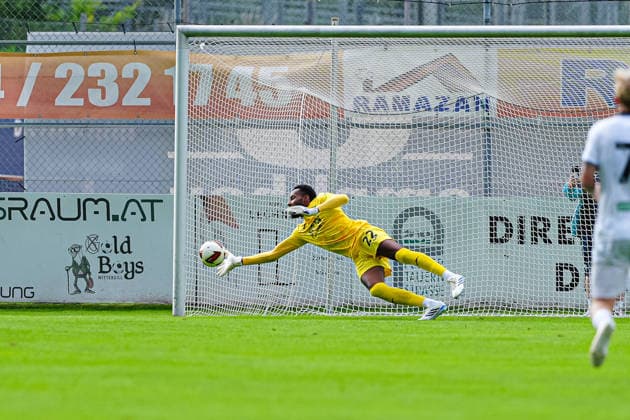 Lawrence Vigouroux (Swansea City, 22) haelt Torschuss Torchance AUT, VfL Bochum vs. Swansea City, Fussball, Testspiel, Saison 2026 2027, 21.07.2026 AUT, VfL Bochum vs. Swansea City, Fussball, Testspiel, Saison 2026 2027, 21.07.2026 Mittersill *** Lawrence Vigouroux, Swansea City, 22, saves a shot on goal, scoring chance, AUT, VfL Bochum vs. Swansea City, soccer, friendly match, 2026–2027 season, July 21, 2026, AUT, VfL Bochum vs. Swansea City, Soccer, Friendly, 2026–2027 Season, July 21, 2026, Mittersill Copyright: xEibner-Pressefoto MarcelxvonxFehrnx EP_MFN