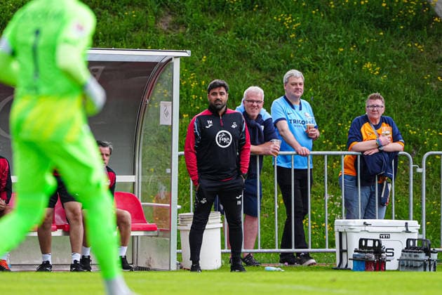 Vitor Matos (Swansea City, Trainer) AUT, VfL Bochum vs. Swansea City, Fussball, Testspiel, Saison 2026 2027, 21.07.2026 AUT, VfL Bochum vs. Swansea City, Fussball, Testspiel, Saison 2026 2027, 21.07.2026 Mittersill *** Vitor Matos, Swansea City, Coach, AUT, VfL Bochum vs. Swansea City, Soccer, Friendly, 2026–2027 Season, July 21, 2026, AUT, VfL Bochum vs. Swansea City, soccer, friendly match, 2026–2027 season, July 21, 2026, Mittersill Copyright: xEibner-Pressefoto MarcelxvonxFehrnx EP_MFN