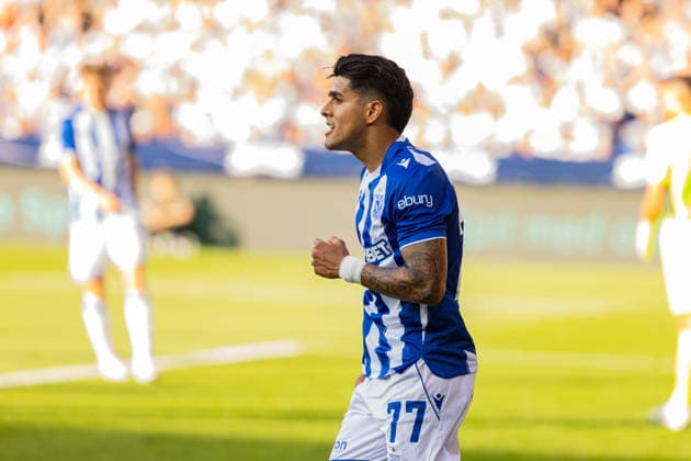 Aarhus GF v Lech Poznan, UEFA Champions League qualification, Randers, Denmark Randers, Denmark. 21st, July 2026. Luis Palma (77) of Lech Poznan seen during the UEFA Champions League qualification match between Aarhus GF F and Lech Poznan at Randers Stadion in Randers. Denmark, Randers  Copyright: xGonzalesxPhoto RasmusxJensenx