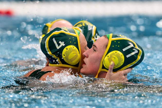 Water polo, Wasserball WORLD CUP AUSTRALIA ITALY, Bronte Halligan of Australia and Tilly Kearns of Australia celebrate after the Water Polo World Cup Womens Quarter Final match between Australia and Italy at Sydney Olympic Park Aquatic Centre in Sydney, Wednesday, July 22, 2026. ( NO ARCHIVING, EDITORIAL USE ONLY SYDNEY NEW SOUTH WALES AUSTRALIA  Copyright: xSTEVExMARKHAMx 20260722187576474683