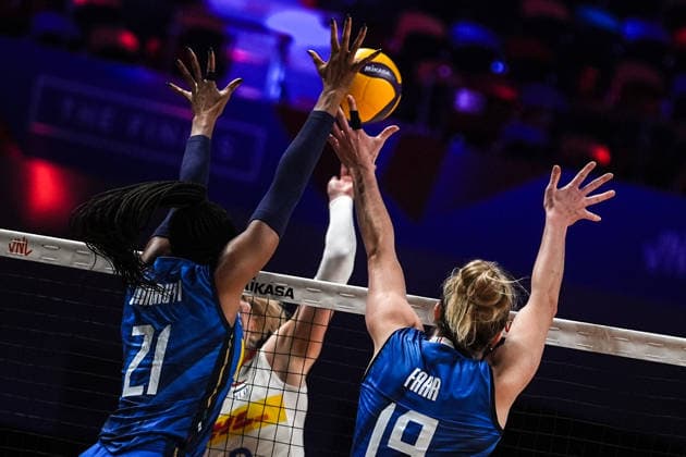 Italy v Netherlands - 2026 FIVB Women s Volleyball Nations League ?????? MACAU, CHINA - JULY 22: Oghosasere Loveth Omoruyi (21) of Italy in action during the 2026 FIVB Women s Volleyball Nations League quarter-final match between Italy and Netherlands at East Asian Games Dome in Macau, China on July 22, 2026. Dilara Irem Sancar Anadolu Macau China. Editorial use only. Please get in touch for any other usage.  Copyright: x2026xAnadoluxDilaraxIremxSancarx