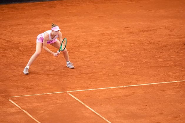 MSC Hamburg Ladies Open - Day 3 Simona Waltert of Switzerland plays against Mayar Sherif of Egypt during their round of 32 match at the 2026 MSC Hamburg Ladies Open women s tennis tournament at Am Rothenbaum in Hamburg, Germany. Hamburg Hamburg Germany  Copyright: xOwenxHammondx originalFilename:hammond-2026msch260722_npjMW.jpg