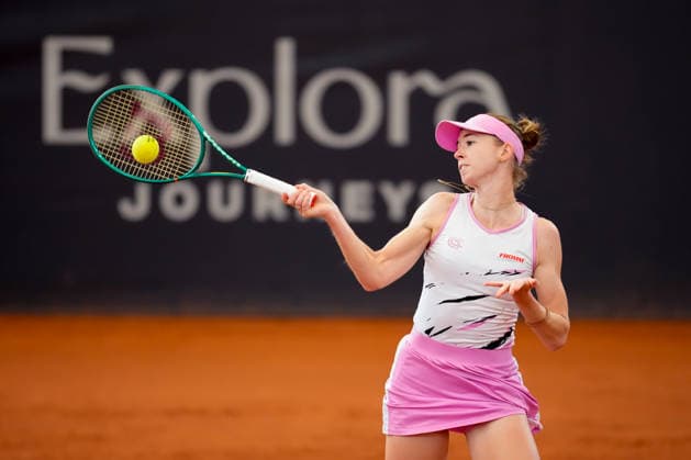 MSC Hamburg Ladies Open - Day 3 Simona Waltert of Switzerland plays against Mayar Sherif of Egypt during their round of 32 match at the 2026 MSC Hamburg Ladies Open women s tennis tournament at Am Rothenbaum in Hamburg, Germany. Hamburg Hamburg Germany  Copyright: xOwenxHammondx originalFilename:hammond-2026msch260722_npJCK.jpg