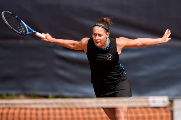 MSC Hamburg Ladies Open - Day 3 Yvonne Cavalle-Reimers of Spain plays with partner Lara Salden of Belgium during their round of 16 doubles match against Dalila Jakupovic and Nika Radisic of Slovenia at the 2026 MSC Hamburg Ladies Open Women s tennis tournament at Am Rothenbaum in Hamburg, Germany. Hamburg Hamburg Germany  Copyright: xOwenxHammondx originalFilename:hammond-2026msch260722_np2hm.jpg