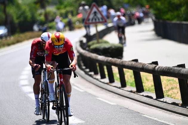 Tour de France 2026 Stage 17 VOIRON, FRANCE - JULY 22 : Abrahamsen Jonas (NOR) of Uno-X Mobility, Veistroffer Baptiste (FRA) of Lotto - Intermarche during stage 17 of the 113rd edition of Tour de France an UCI World Tour 2.UWT cycling road race stage for Men Elite of 175 km with start in Chambery and finish in Voiron on July 22, 2026 in Voiron, France, 22 07 2026 ( Motordriver Kurt Vandenborre - Voiron France  Copyright: xGvgx