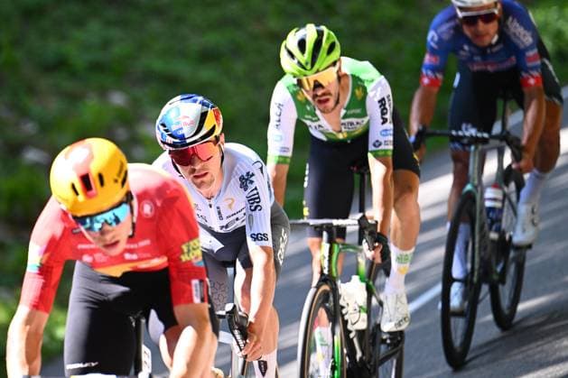 British Thomas Pidcock of Pinarello-Q36.5 Pro Cycling Team pictured in action during stage 17 of the 2026 Tour de France cycling race, a stage of 175km from Chambery to Voiron, on Wednesday 22 July 2026. The 113th edition of the Tour de France starts on Saturday 4 July in Barcelona, Spain, and will finish in Paris, France on the 26th of July. POOLxGREGORYxVANxGANSEN  x181743104x