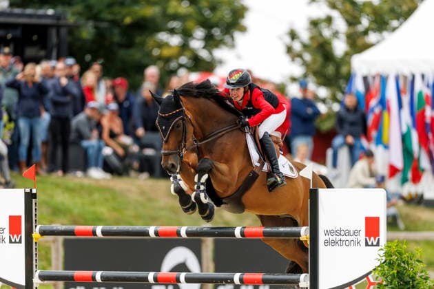 HAGEN a.T.W. - FEI Jumping European Championship, EM, Europameisterschaft Children, Juniors and Young Rider 2026, HAGEN a.T.W. - FEI Jumping European Championship Children, Juniors and Young Rider 2026 BEERBAUM Brianne (GER), Kiss me CH-EU-J-S - JUNIORS 1ST COMPETITION Teams & Individuals Hagen a.T.W., Reitanlage Haunhorst 22. July 2026 - *** HAGEN a T W FEI Jumping European Championship for Children, Juniors, and Young Riders 2026, HAGEN a T W FEI Jumping European Championship for Children, Juniors, and Young Riders 2026 BEERBAUM Brianne GER, Kiss me CH EU J S JUNIORS 1ST COMPETITION Teams Individuals Hagen a T W, Haunhorst Equestrian Center, July 22, 2026