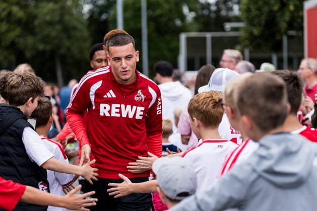 COLOGNE, GERMANY - JULY 22: Said El Mala (1. FC Koeln, 13) walking through the crowd of fans before a training session of season 2026 27 at Geissbockheim on July 22, 2026 in Cologne, Germany. North Rhine Westphalia Germany Copyright: xSteffiexWunderlx
