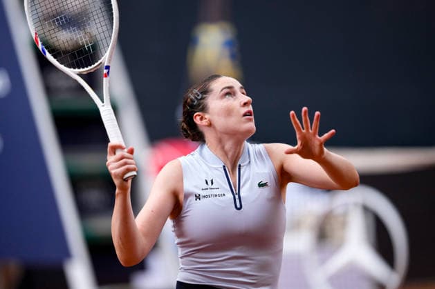 MSC Hamburg Ladies Open - Day 3 Elsa Jacquemot of France plays against Tessa Johanna Brockmann of Germany during their Round of 32 match at the 2026 MSC Hamburg Ladies Open Women s tennis tournament at Am Rothenbaum in Hamburg, Germany. Hamburg Hamburg Germany  Copyright: xOwenxHammondx originalFilename:hammond-2026msch260722_np6Ot.jpg