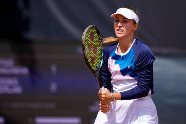 MSC Hamburg Ladies Open - Day 3 Anastasia Detiuc of the Czech Republic plays with partner Irina Khromacheva during their round of 16 doubles match against Madeleine Brooks of Great Britain and Isabelle Haverlag of the Netherlands at the 2026 MSC Hamburg Ladies Open women s tennis tournament at Am Rothenbaum in Hamburg, Germany. Hamburg Hamburg Germany  Copyright: xOwenxHammondx originalFilename:hammond-2026msch260722_npV3e.jpg