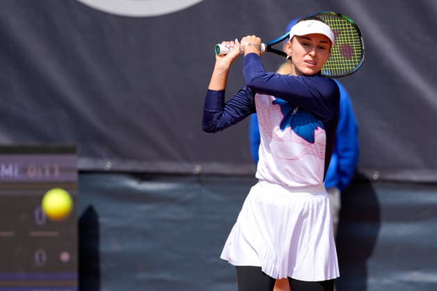 MSC Hamburg Ladies Open - Day 3 Anastasia Detiuc of the Czech Republic plays with partner Irina Khromacheva during their round of 16 doubles match against Madeleine Brooks of Great Britain and Isabelle Haverlag of the Netherlands at the 2026 MSC Hamburg Ladies Open women s tennis tournament at Am Rothenbaum in Hamburg, Germany. Hamburg Hamburg Germany  Copyright: xOwenxHammondx originalFilename:hammond-2026msch260722_npmPV.jpg