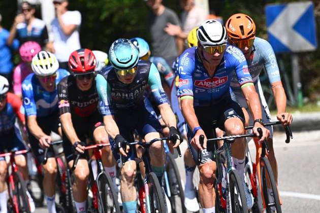 Tour de France 2026 Stage 17 VOIRON, FRANCE - JULY 22 : Van Der Poel Mathieu (NED) of Alpecin - Premier Tech during stage 17 of the 113rd edition of Tour de France an UCI World Tour 2.UWT cycling road race stage for Men Elite of 175 km with start in Chambery and finish in Voiron on July 22, 2026 in Voiron, France, 22 07 2026 ( Motordriver Kurt Vandenborre - Voiron France  Copyright: xGvgx