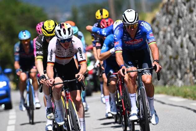 Tour de France 2026 Stage 17 VOIRON, FRANCE - JULY 22 : Van Der Poel Mathieu (NED) of Alpecin - Premier Tech during stage 17 of the 113rd edition of Tour de France an UCI World Tour 2.UWT cycling road race stage for Men Elite of 175 km with start in Chambery and finish in Voiron on July 22, 2026 in Voiron, France, 22 07 2026 ( Motordriver Kurt Vandenborre - Voiron France  Copyright: xGvgx